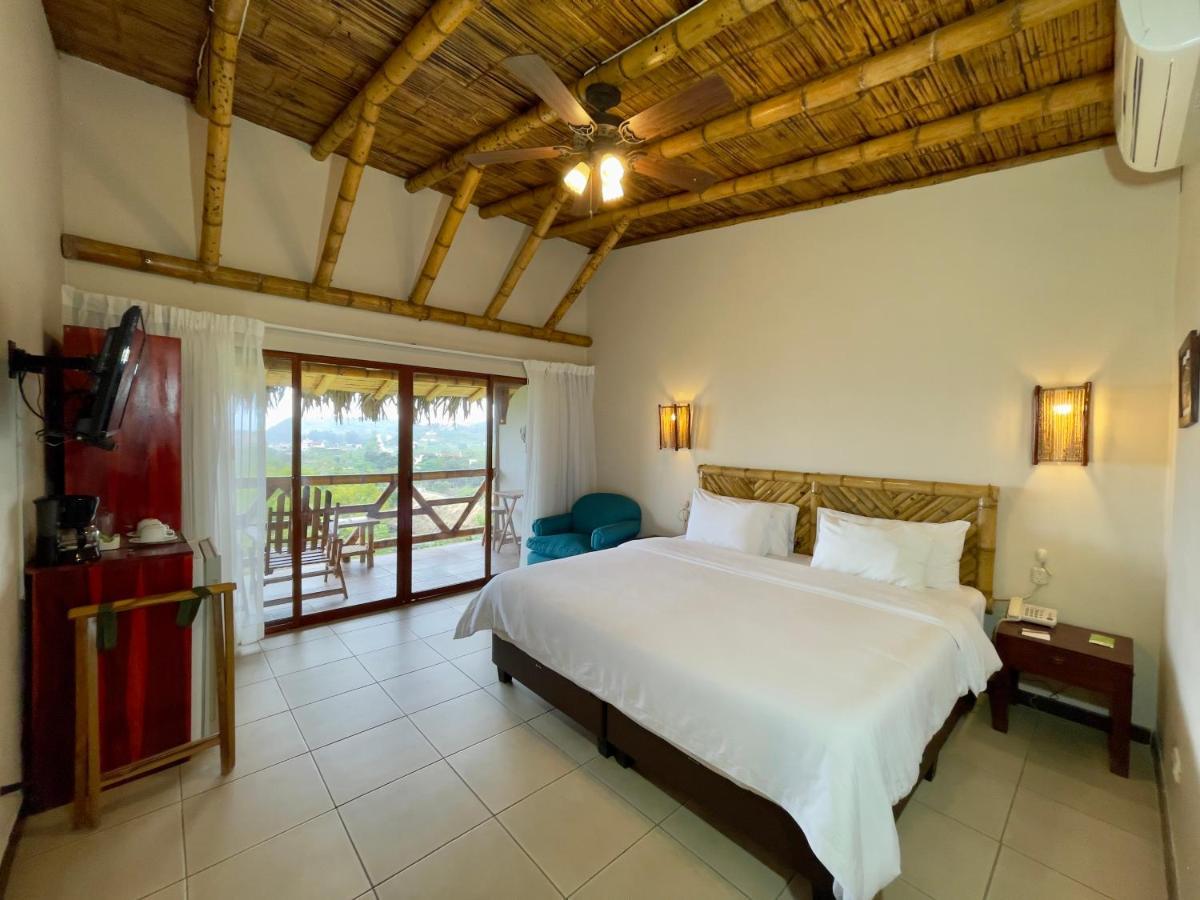 Nativa Bambu Ecolodge Montanita Luaran gambar